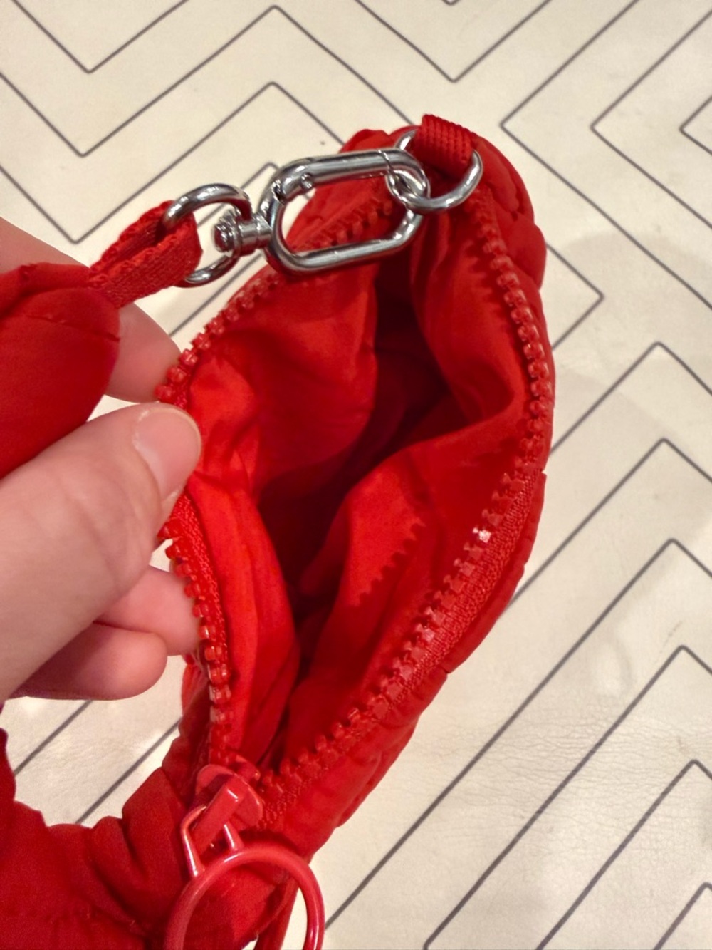 Quilted Puffer Mini Bag Keychain - Picture 7 of 9
